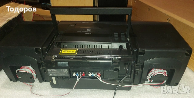 Panasonic RX-E300 Portable Stereo Component CD System , снимка 2 - Радиокасетофони, транзистори - 53847050