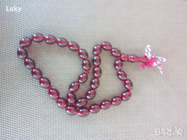 Броеница.Стилна и красива.