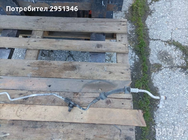 маркуч тръба климатик Mercedes ML W164  A 16483049115, снимка 2 - Части - 52219385