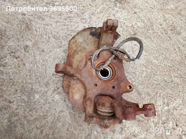 Шенкели Kia Sorento 2.5 CRDI Киа Соренто ЦРДИ преден ляв десен шенкел главина, снимка 5 - Части - 53912777