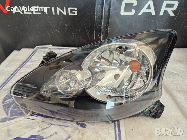 Фар фарове ляв Toyota Aygo AB10 AB20 AB30 far farove Тойота Айго