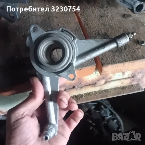 ЧИСТО НОВ Съиденител комплект за т4 2.5 тди, снимка 2 - Части - 52319180