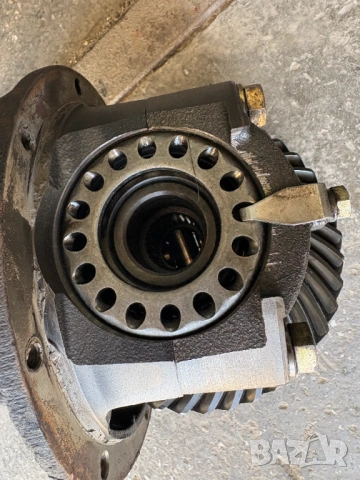 Заден диференциал Сузуки Самурай 1.3 41х11 , снимка 4 - Части - 54125086