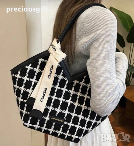 Голяма дамска черна чанта, снимка 5 - Чанти - 53801757