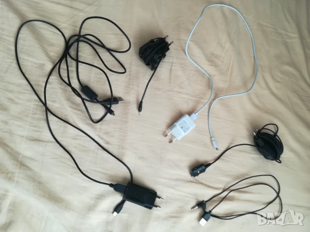 Зарядни за различни телефони , снимка 1
