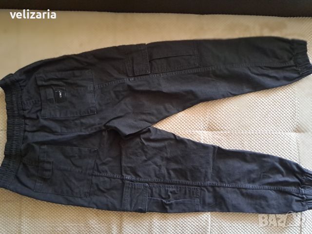 Панталон Bershka XS размер, снимка 3 - Панталони - 45812792