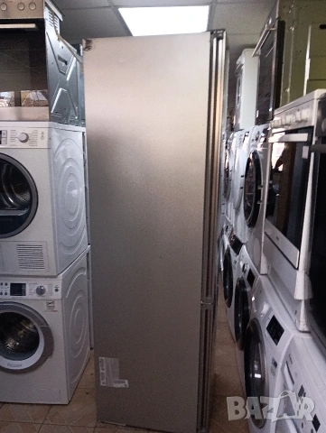 Иноксов комбиниран хладилник с фризер Бош Bosch Total No Frost A+++ 2 години гаранция!, снимка 6 - Хладилници - 53868053