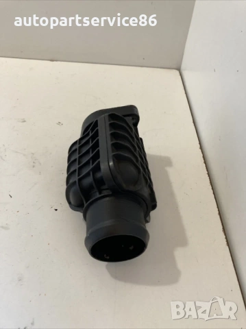 Тръба резонатор за въздух за Peugeot 5008 1.6 HDI (2013) 9687261180, снимка 2 - Части - 53742532