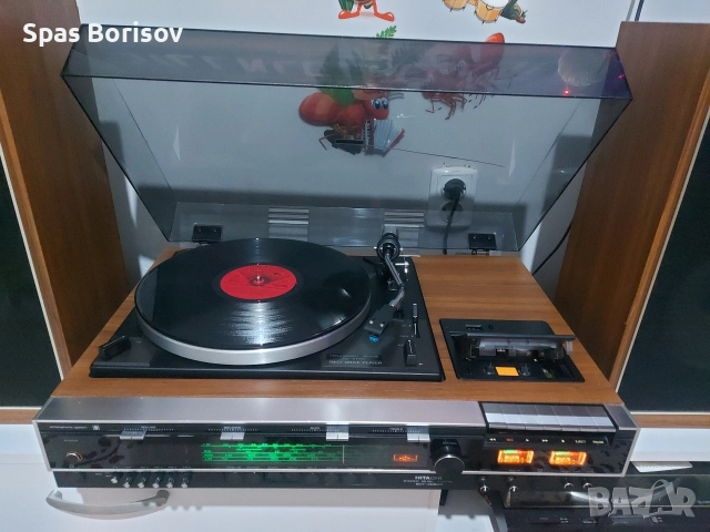 хитачи с колони негови като нов 