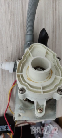 изхвърляща помпа от съдомиялна, снимка 5 - Водни помпи - 50587137
