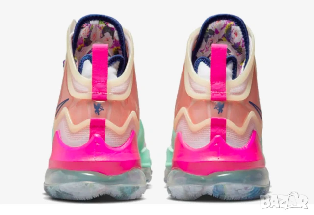 Nike LeBron 19 'Valentine's Day' номер 39 ,5-40 оригинални маратонки / кецове, снимка 7 - Маратонки - 50854761