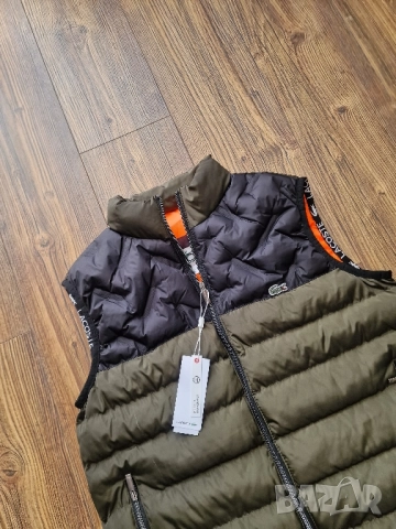 Страхотна мъжка грейка елек LACOSTE Размери S M L XL 2XL , снимка 3 - Якета - 51464310