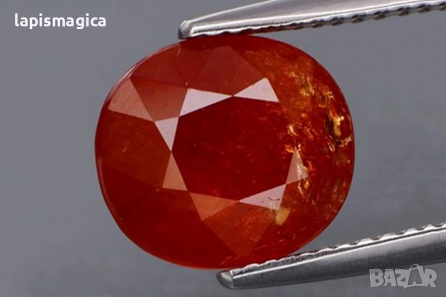 Спесартин гранат 7.90ct 10.8mm кръгла шлифовка
