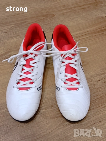 Футболни обувки NIKE