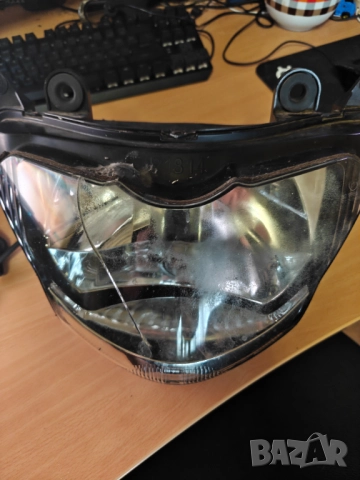 Фар за Kawasaki ZR 7S, снимка 2 - Мотоциклети и мототехника - 52097143