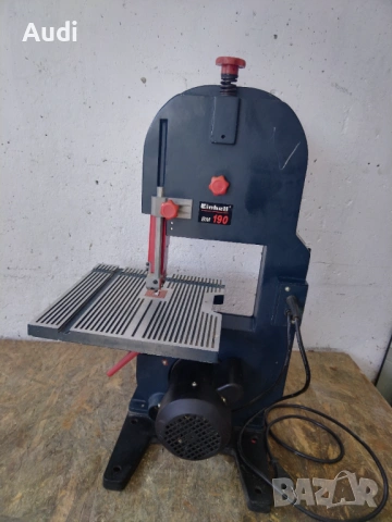 Настолен циркуляр EINHELL 350W Алиминиев работен плот. Реже и под ъгъл от 0° до 90° Максимален срез , снимка 5 - Циркуляри - 54194602