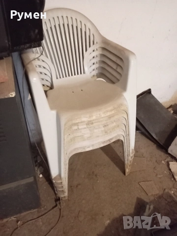 Пластмасови Градински Столове