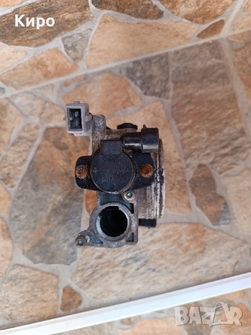 Дросел -Citroen Berlingo 1.8i, снимка 3 - Части - 52159084