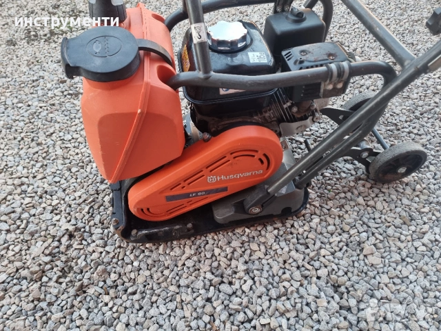 Husqvarna LF 75 - виброплоча четиритактова, снимка 3 - Други инструменти - 50413890