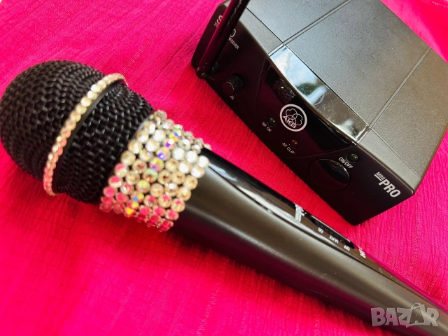 Професионален безжичен вокален микрофон AKG WMS40 Mini, снимка 2 - Микрофони - 54274317