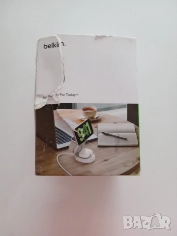 Belkin BoostCharge 3-in-1 Convertible Magnetic Charging Stand with Qi2 15W , снимка 4 - Безжични зарядни - 52027388