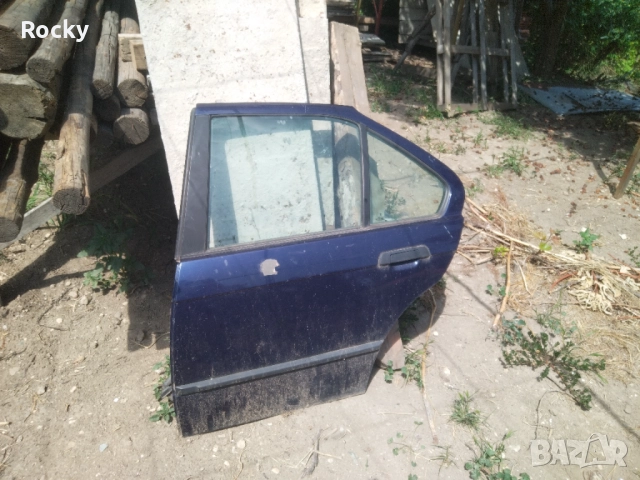 Части за БМВ Е36, снимка 5 - Части - 51931829