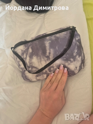 дамска раница , която се превръща в компактен несесер, снимка 2 - Чанти - 52811529