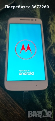 Много стар, но запазен и работещ телефон Motorola G Play. 