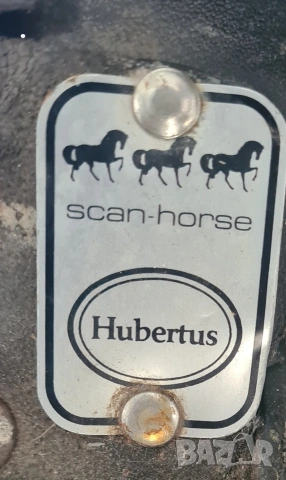 Автентично кожено седло на реномираната марка Hubertus, снимка 3 - Други стоки за животни - 53499840