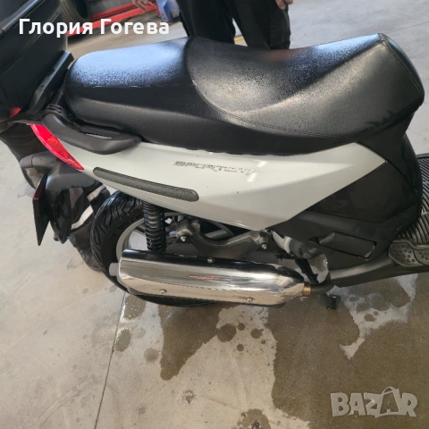 Aprilia Sportcity 200, снимка 2 - Мотоциклети и мототехника - 54072061