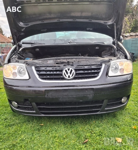 На части Vw Touran 2.0 TDI - DSG, снимка 4 - Автомобили и джипове - 49292360