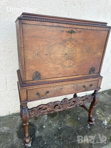 Ретро бар шкаф / витрина от масивно дърво, снимка 2 - Шкафове - 53958242