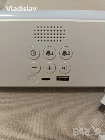 Будилник с RGB нощна светлина, снимка 5 - Детски нощни лампи - 54010940