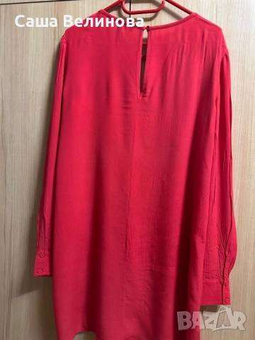 Ефектна червена копринена рокля-блузон, снимка 2 - Рокли - 51986494