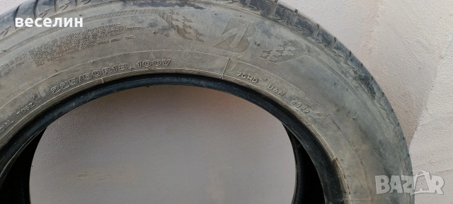 Гуми 225/60/18 Bridgestone, снимка 7 - Гуми и джанти - 53623355