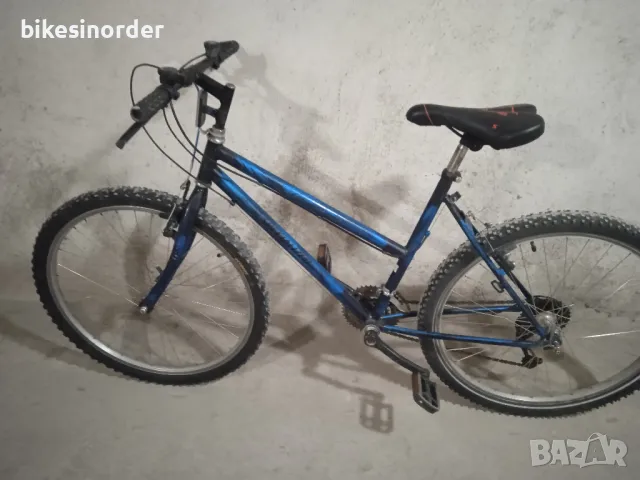 Стар но здрав Specialized 26 цола, снимка 1 - Велосипеди - 47393694