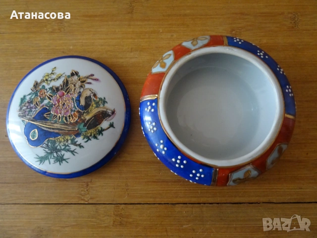 Японска порцеланова кутия Satsuma Сатцума 1920 г, снимка 9 - Антикварни и старинни предмети - 54184951