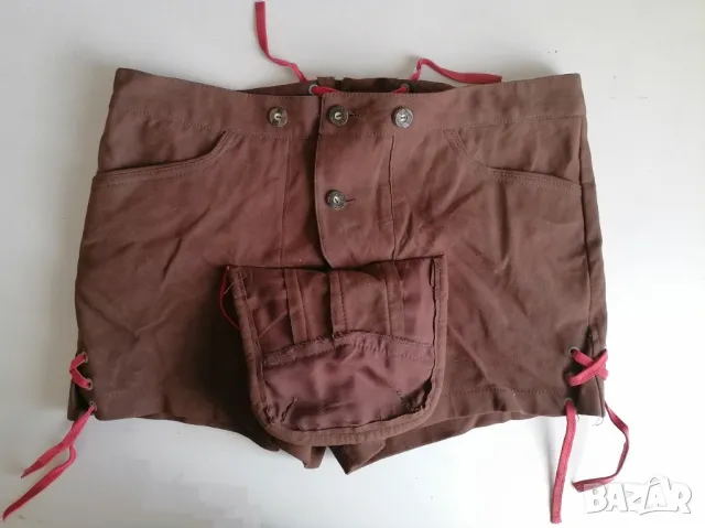 Къси панталони Janina Lederhosen XL, снимка 2 - Къси панталони и бермуди - 48976682