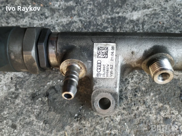 Горивна рейка VW Passat 2.0 TDI , 03L089C., снимка 2 - Части - 51065218