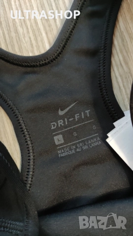Nike L size Дамски спортен топ, снимка 2 - Корсети, бюстиета, топове - 53750870