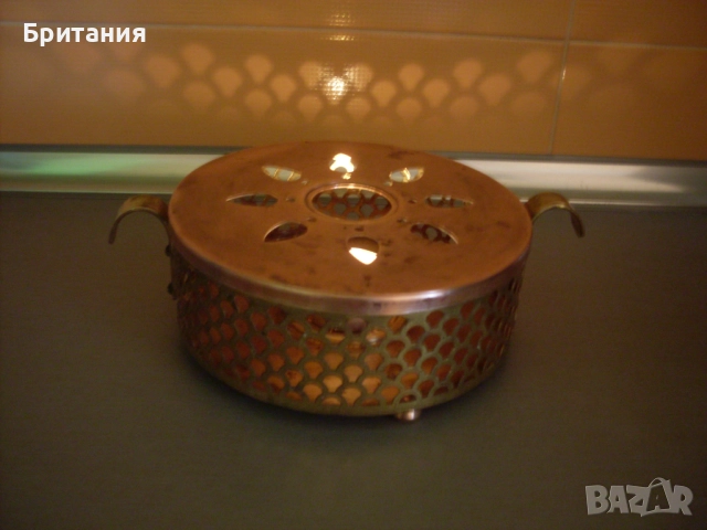 Бронзов свещник.