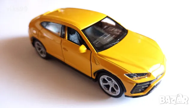 Метална количка Lamborghini Urus Welly - Мащаб 1:34-39, снимка 6 - Колекции - 48600900