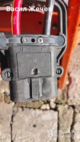 Зарядно устройство GNB Filon Classic 24V, 40A, тип E 230 G 24/40 B1-FML, снимка 4 - Друга електроника - 52254097