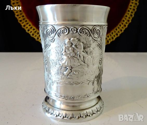 Чаша от калай с Влюбени,Фортуна,Близнаци. 