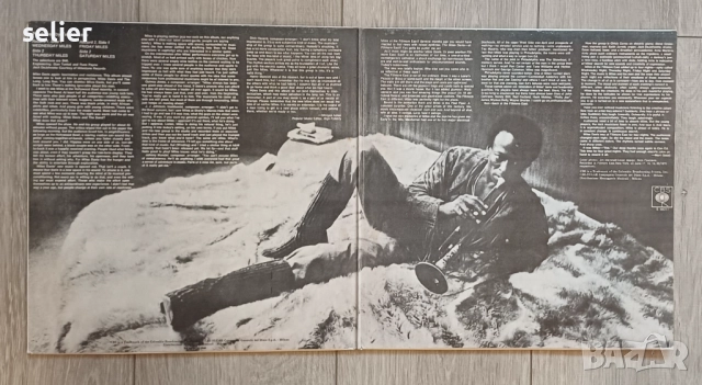 На феновете на джаза и MILES DAVIS предлагам двойна плоча,рядко издание: Miles Davis ‎– Miles Davis , снимка 2 - Грамофонни плочи - 52800740