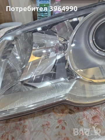 Кристален Оригинален ляв фар HELLA за Пасат В6 , снимка 2 - Части - 52636257
