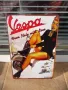 Метална табела Vespa От Италия с любов скутер мотор мотопед, снимка 1
