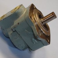 Хидравлична помпа DAIKIN DS14P-10 vane pump, снимка 7 - Резервни части за машини - 45336832