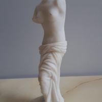 Малка гръцка статуйка Venus, снимка 2 - Декорация за дома - 45751412