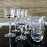 WMF Уникален антикварен комплект кристални гравирани чаши  Германия 40-те, снимка 2 - Други ценни предмети - 44993196